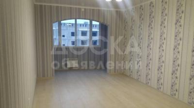 Продаю квартиру 2-ком., 68кв. м., этаж - 9/9, мкр Улан 2.