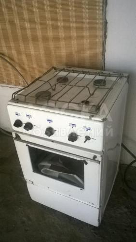 Продаю советскую газ плиту
Цена 700 сом
Тел +996709600009 WhatsApp
Не работает духовка
Находится в Лебединовке