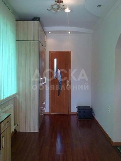 Продаю дом 5-ком. 140кв. м., этаж-1, 6-сот., стена кирпич, Арча-Бешик.