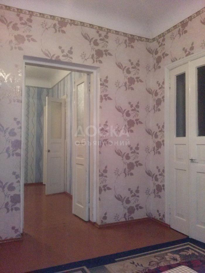 Продаю 5-ком., 100кв. м., этаж-1, 9-сот., стена кирпич, ул.Ленская пер.ул.Фучика р-н зап.автовакзал,