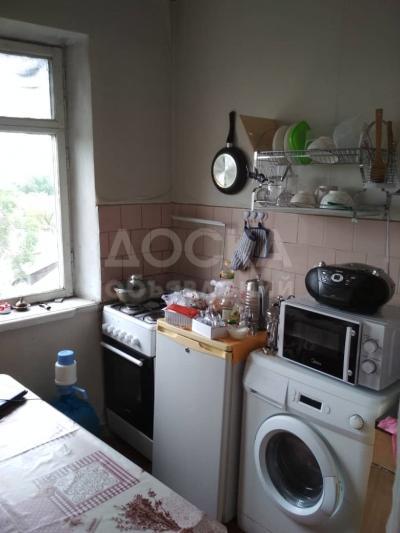 Продаю 3-комнатную квартиру, 66кв. м., этаж - 5/5, Пишпек.