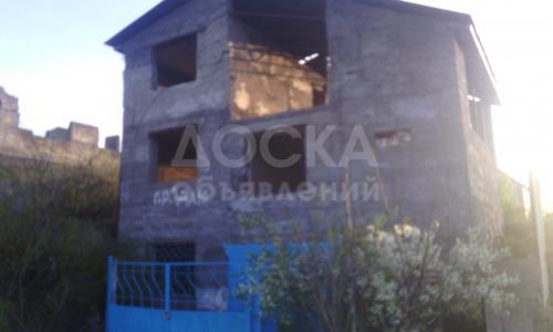 Продаю дачу 6-ком., 7 на 12кв. м., этаж-3, 15-сот., стена шлакоблок, Село кунту в верх по быстратоку дачи мвд.