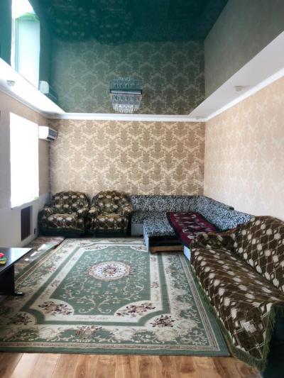 Продаю дом 6-ком. 177.4кв. м., этаж-2, 5.5-сот., стена кирпич, ж/м Ак-Ордо.