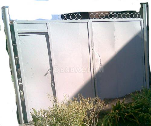 Продаю ворота из советского железа