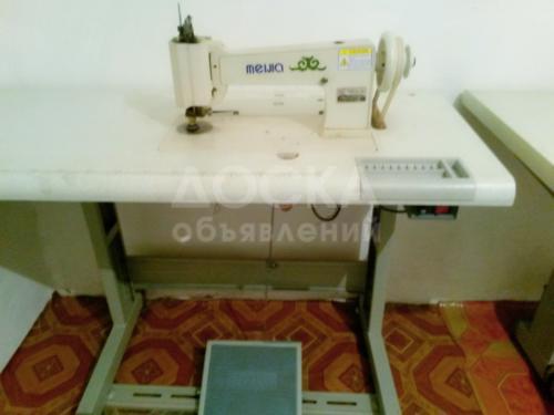 Тамбурная машинка почти новый.