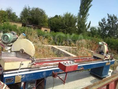 Продаю станок для сборки пластиковых окон Б/У