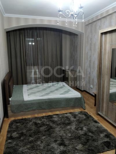 Продаю 3-комнатную квартиру, 100кв. м., этаж - 1/9, Н Джал.