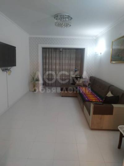 Продаю 2-комнатную квартиру, 67.5кв. м., этаж - 4/5, мкр Учкун.