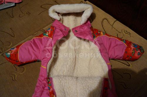 Зимний комбинезон на малышку