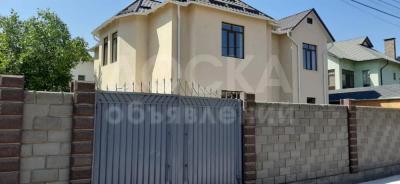 Продаю дом 6-ком. 225кв. м., этаж-2, 4-сот., стена кирпич, пер Ошский /ул. Горького .