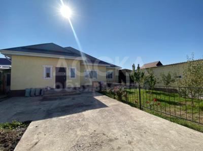 Продаю дом 6-ком. 130кв. м., этаж-1, 5-сот., стена кирпич, село Военно-Антоновка, ул. Ала-Арчинская.