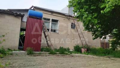 Продаю дом 4-ком. 87кв. м., этаж-1, 8-сот., стена кирпич, с.Ленинское Малая ГЭС 13.