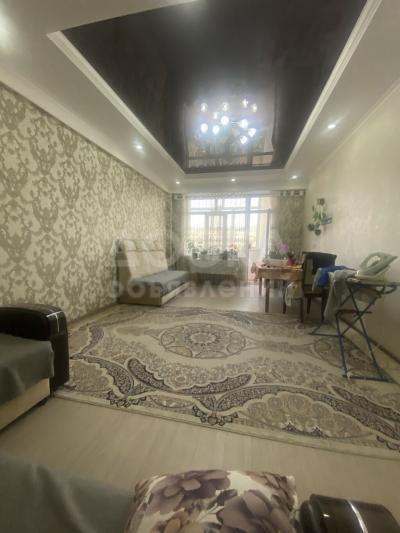 Продаю 2-комнатную квартиру, 60кв. м., этаж - 10/10, 12 Мкр Асанбай.