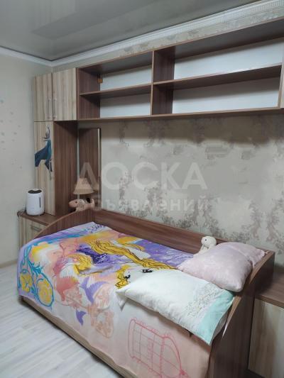 Продаю подростковую мебель в отличном состояние!!!