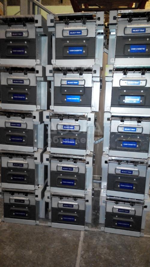 Продаю диспенсеры банкнот Puloon