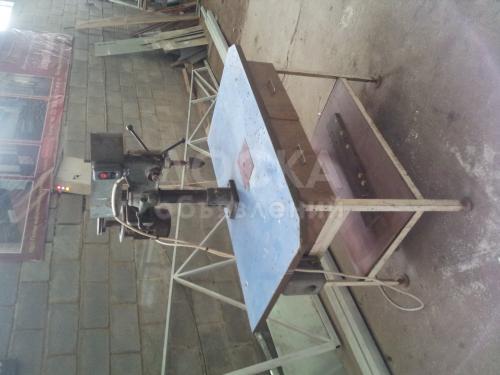 Продаю мебельные станки или меняю на строй материалы.
ПВХ кромочный станок,нагильный фрезерный станок,сверлильный станок