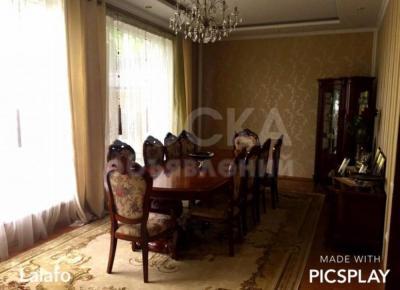 Продаю дом 6-ком. 200кв. м., этаж-2, 5-сот., стена кирпич, Матросова/Ахунбаева, переулок Сумская.