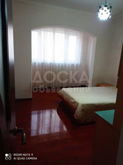 Продаю 3-комнатную квартиру, 103кв. м., этаж - 4/9, Улан-2.