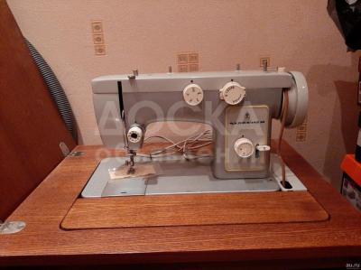 швейная машинка Чайка -М142