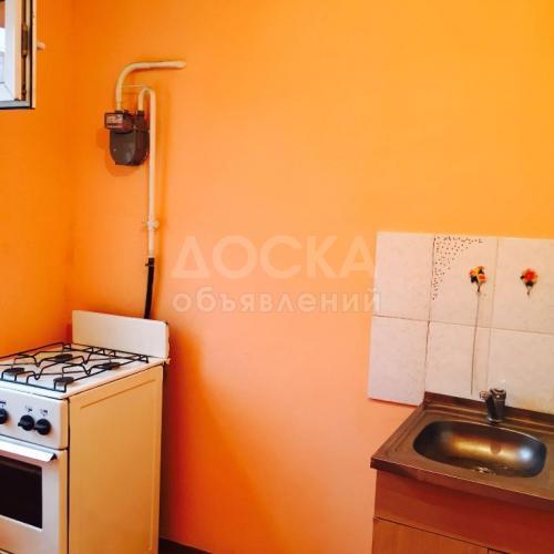 Продаю квартиру 1-ком., 35кв. м., этаж - 2/5, 10 мкр.