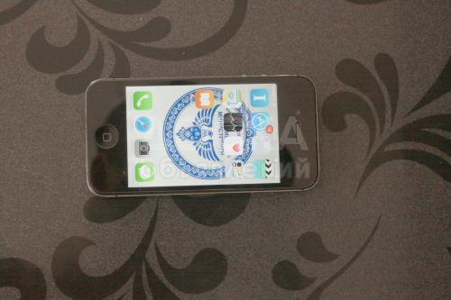 Продаю Айфон 4s 16GB, 8000 сом.