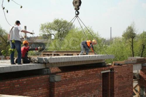 Продаю плиты перекрытия пустотные.