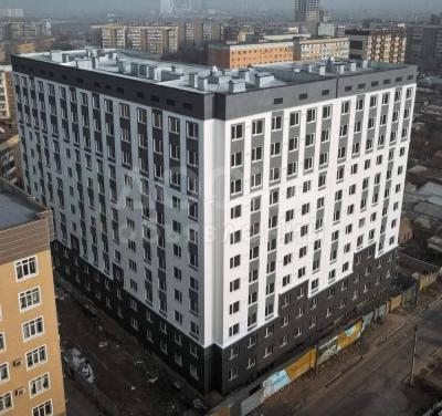 Продаю 1-комнатную квартиру, 44кв. м., этаж - 10/10, Кийизбаева 33.