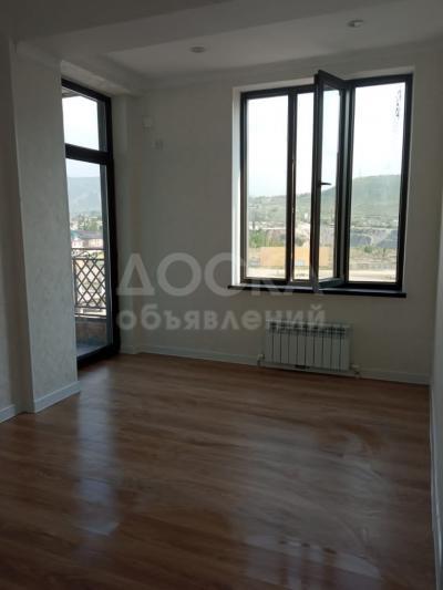 Продаю 3-комнатную квартиру, 71кв. м., этаж - 8/10, 12 мкрн.