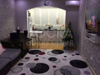 Продаю квартиру 3-ком., 70кв. м., этаж - 1/9, Улан2.