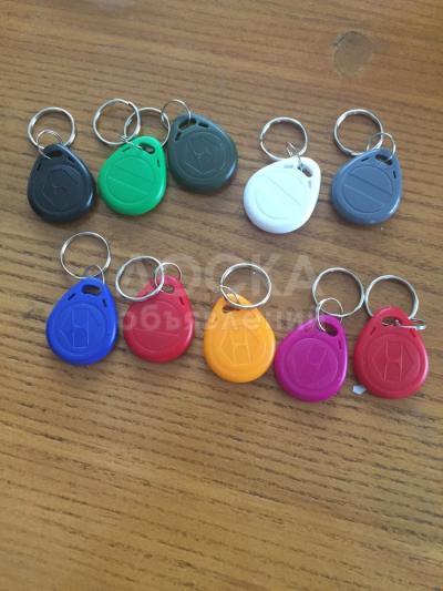 Делаю дубликат чипов, только такие, выше политеха Ч Айтматова 80, цена 50 сом за чип, приходить с образцом