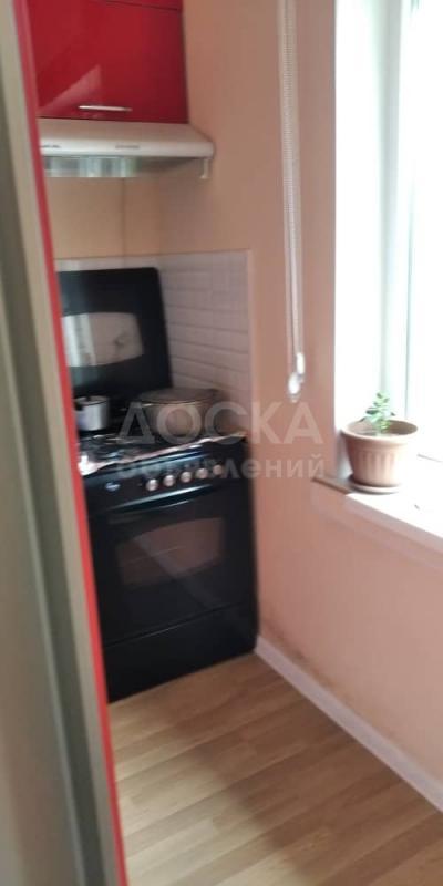 Продаю 1-комнатную квартиру, 34кв. м., этаж - 1/3, ул.П.Лумумбы, Кудайберген