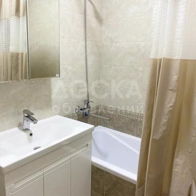 Продаю 2-комнатную квартиру, 68кв. м., этаж - 5/9, улан.