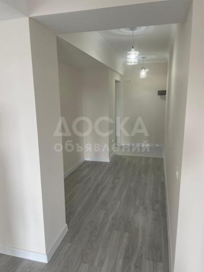 Продаю 2-комнатную квартиру, 63кв. м., этаж - 8/10, кну.