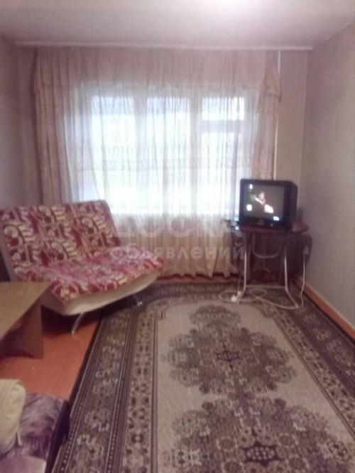 Продаю квартиру 2-ком., 48кв. м., этаж - 3/4, Бишкек.