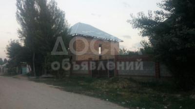 Продаю дом 7-ком., 230кв. м., этаж-2, 5-сот., стена кирпич, Арча Бешик Кызыл Адыр 158..