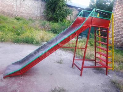Продаю детскую горку.