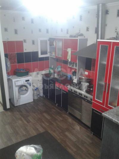 Продаю 1 кв, 48 м2, мкр Достук, б/п     .