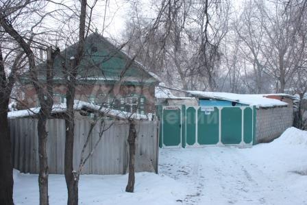 ПРОДАЕТСЯ ДОМ с БОЛЬШИМ приусадебным участком!