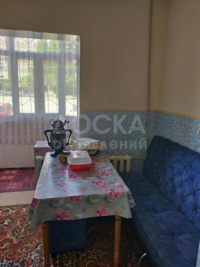 Продаю 3-комнатную квартиру, 68кв. м., этаж - 1/5, Аманбаева 165/41.