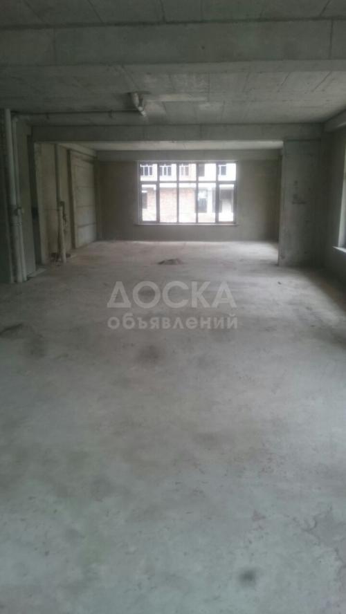 Продаю коммерческую недвижимость свободного назначения 178кв. м., Ахунбаева/Тыныстанова.