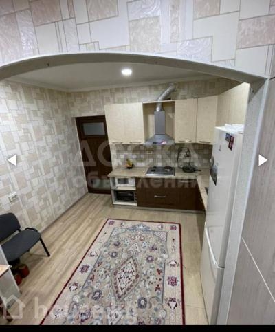 Продаю 2-комнатную квартиру, 76кв. м., этаж - 3/10, Ч.Айтматова/Магистраль.