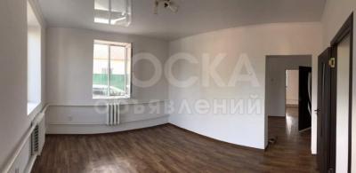 Продаю дом 4-ком., 80кв. м., этаж-1, 7-сот., стена кирпич, Тоголок Молдо/Витебская.