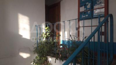 Продаю квартиру 1-ком., 44кв. м., этаж - 9/9, Юг-2.