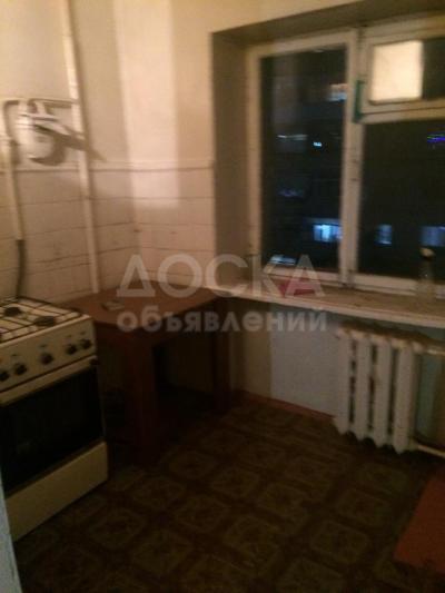 Продаю 2-комнатную квартиру, 48кв. м., этаж - 4/5, 5-мкр..