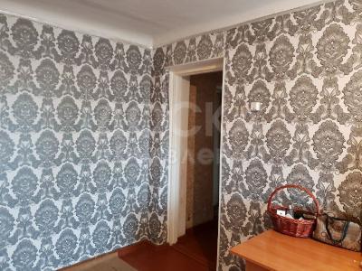 Продаю 2-комнатную квартиру, 44кв. м., этаж - 4/4, Мира.