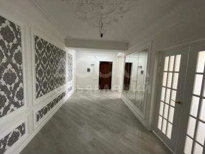 Продаю 3-комнатную квартиру, 118кв. м., этаж - 10/10, Душанбинка.