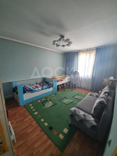 Продаю 3-комнатную квартиру, 74кв. м., этаж - 3/3, Мкр "Достук .