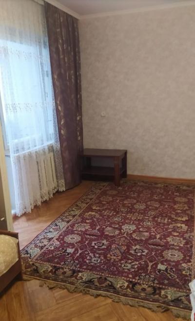 Срочно продаю 1комнатную квартиру Восток 5