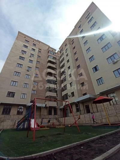 Продаю 4-комнатную квартиру, 127кв. м., этаж - 9/10, Верхний Джал 45/2.