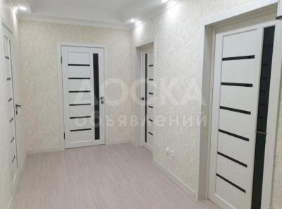 Продаю 2-комнатную квартиру, 64кв. м., этаж - 7/10, Район БГУ.